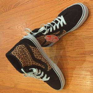 Vans cheetah women's 9.5